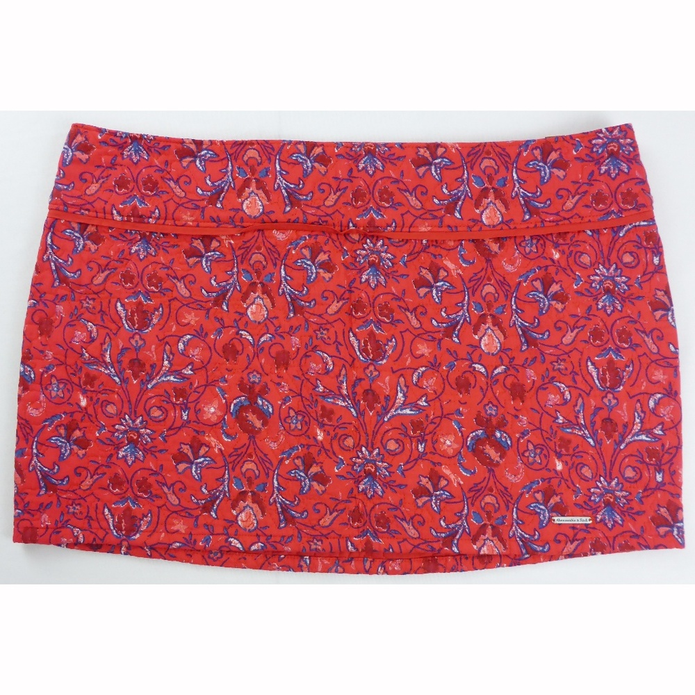 Floral Quilt Mini Skirt Abercrombie & Fitch sz 4